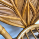 Chaise rotin dossier à forme de feuille