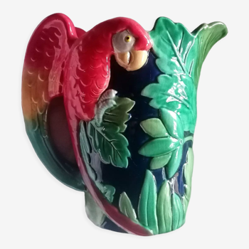 Pitcher Parrot FSG