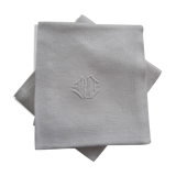 White damask napkins
