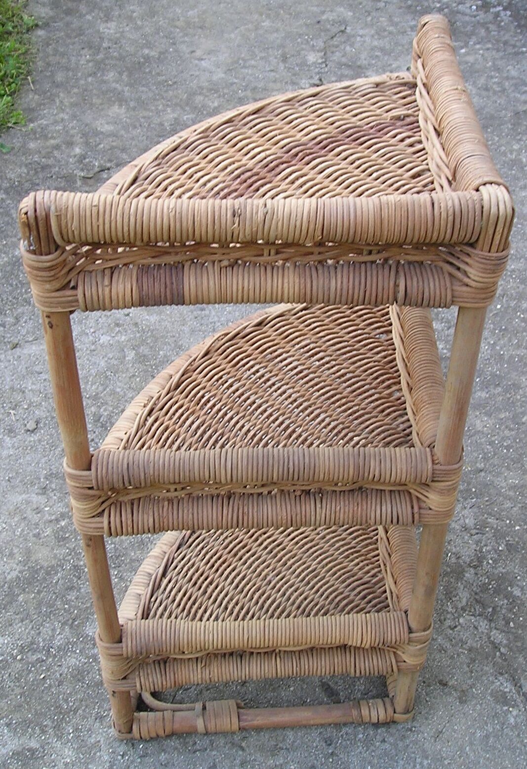 Corner Wicker rattan 60 - 70s shelf