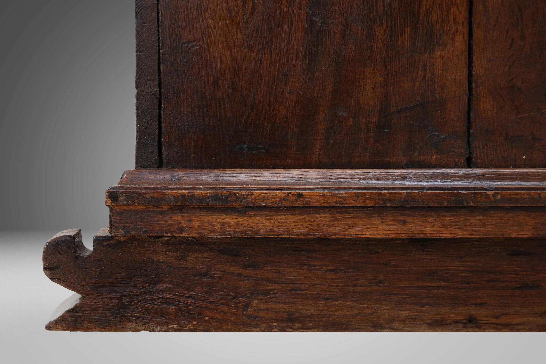 Late 18th Century Flemish oak Cabinet, ca. 1780s