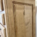 Solid oak chest of drawers