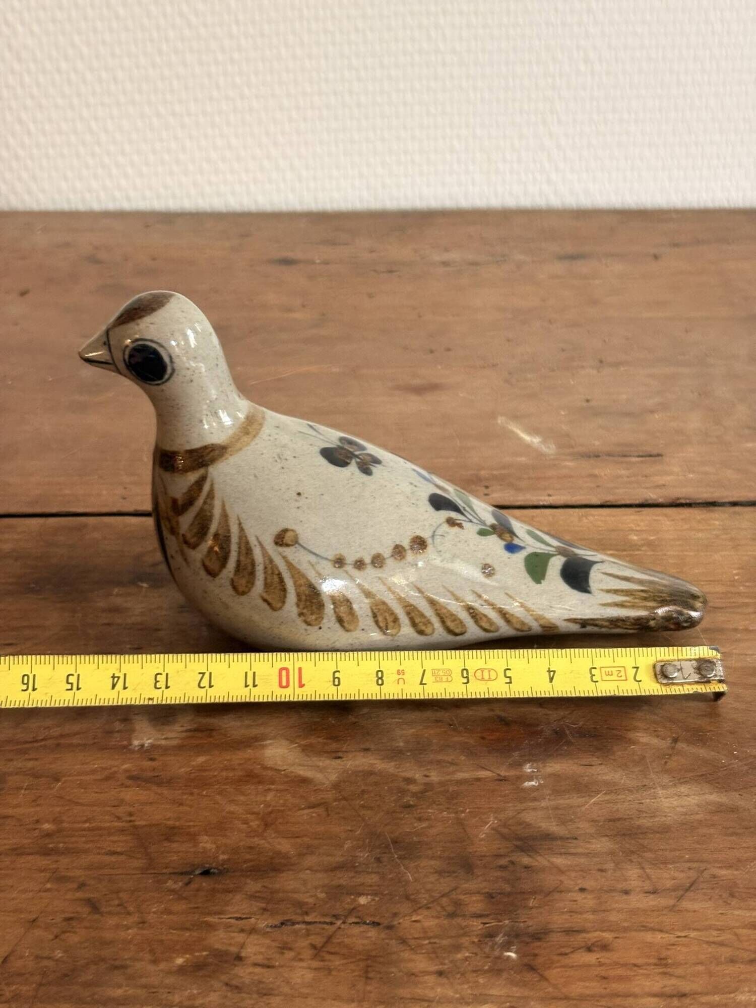 Bird sculpture Enamelled stoneware Canelo Petatillo Tonala Jalisco Mexico