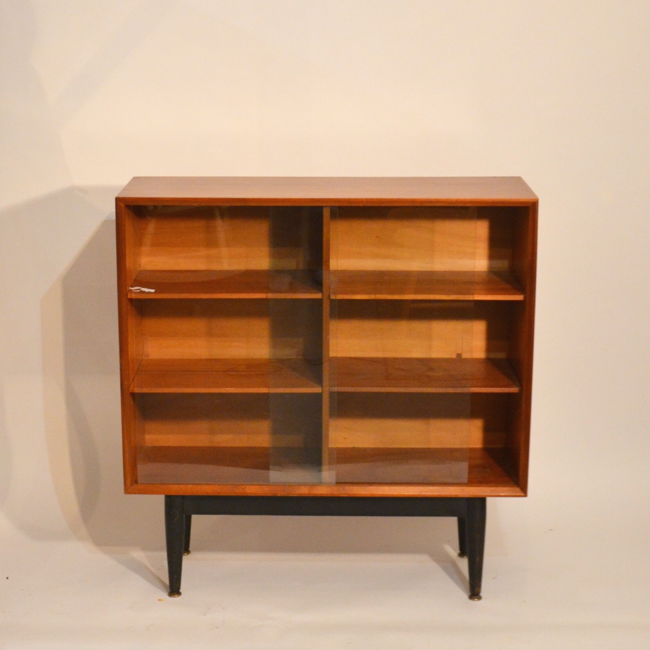 Library showcase 60s