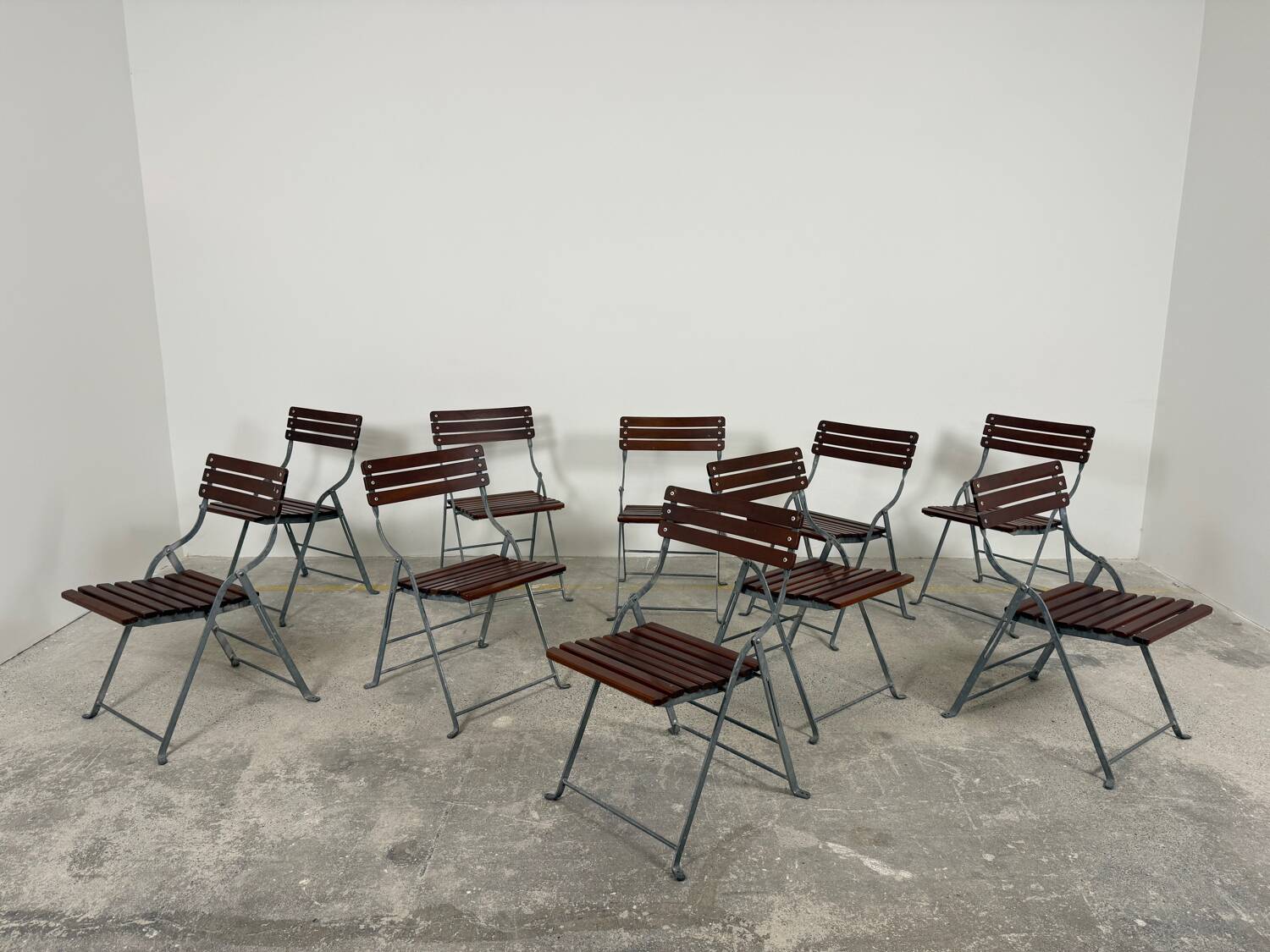 Terrace bistro/guinguette furniture – Ideal for professionals