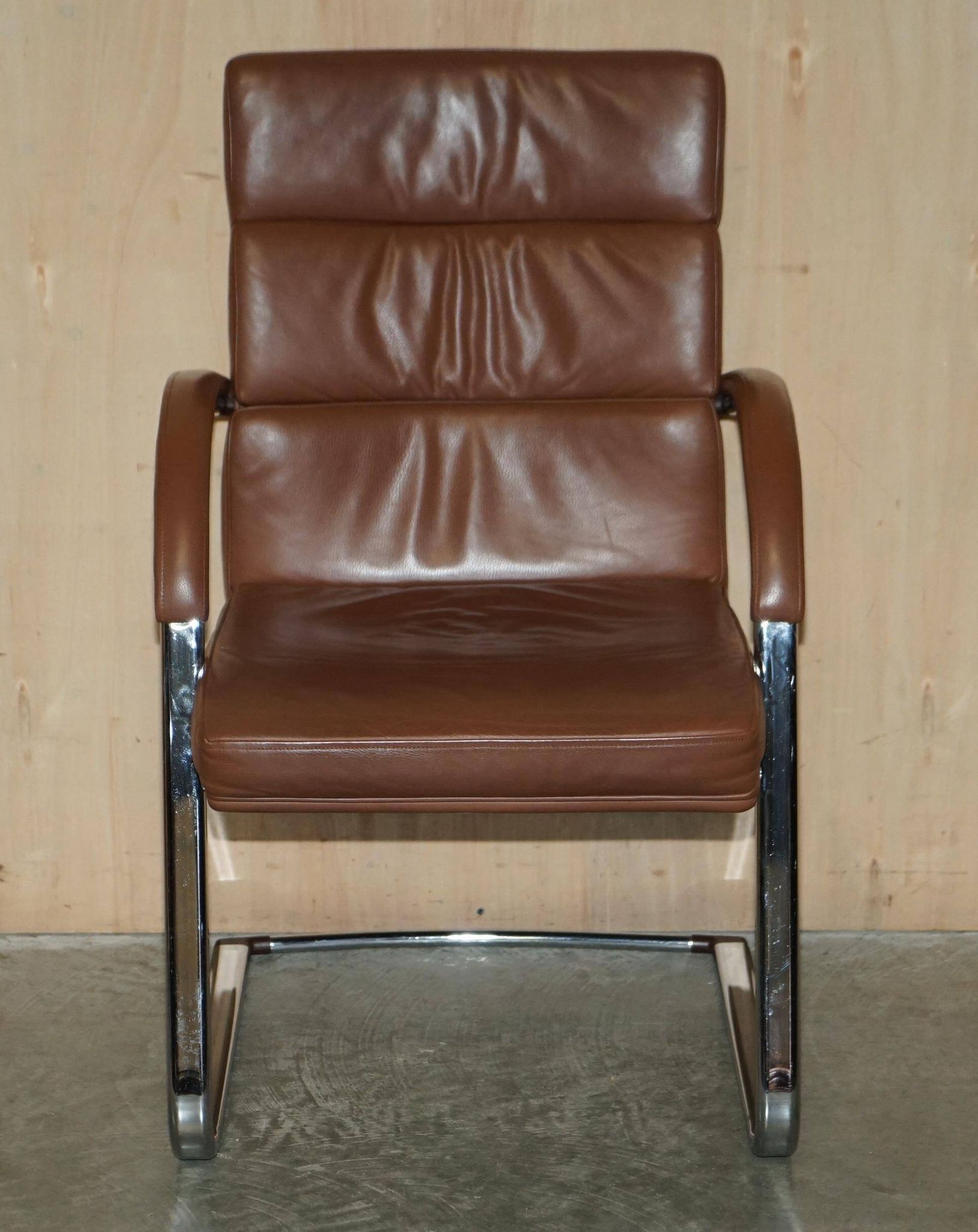 Fauteuil de bureau William Hands Orion en cuir, style Mid-Century Modern