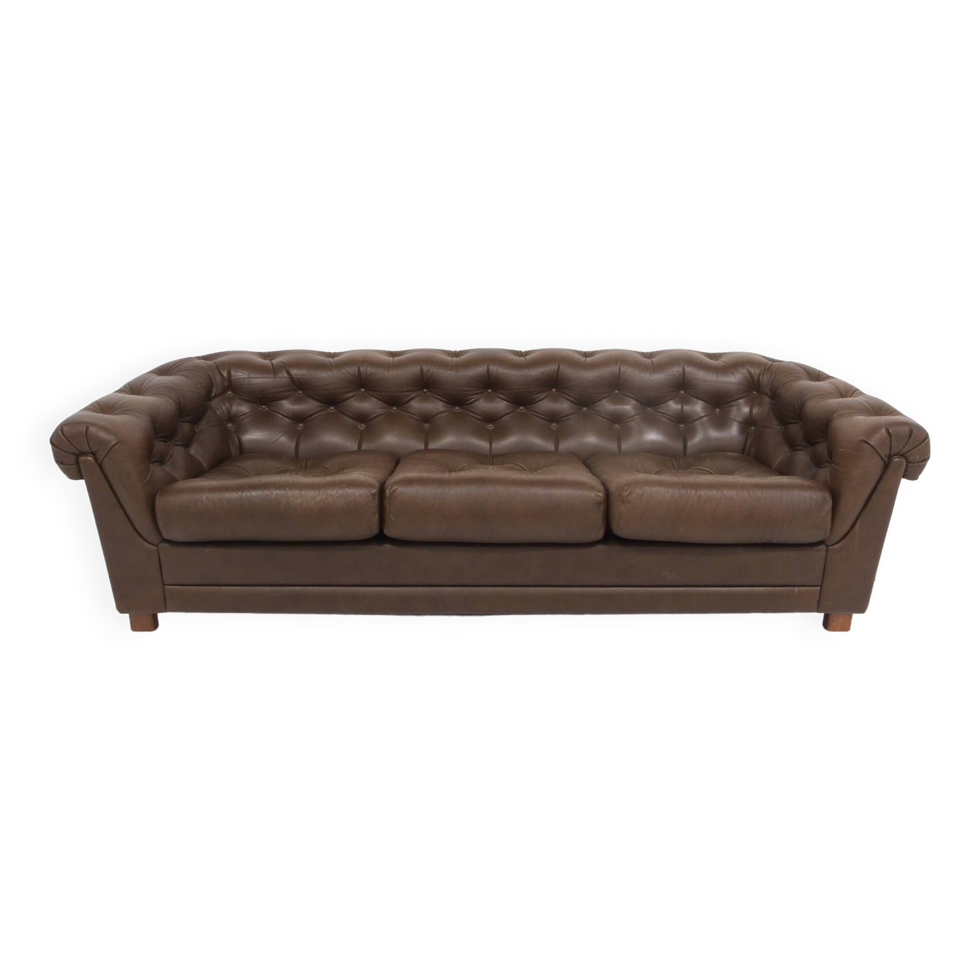 Vintage "Chesterfield" leather sofa, Sweden, 1970s