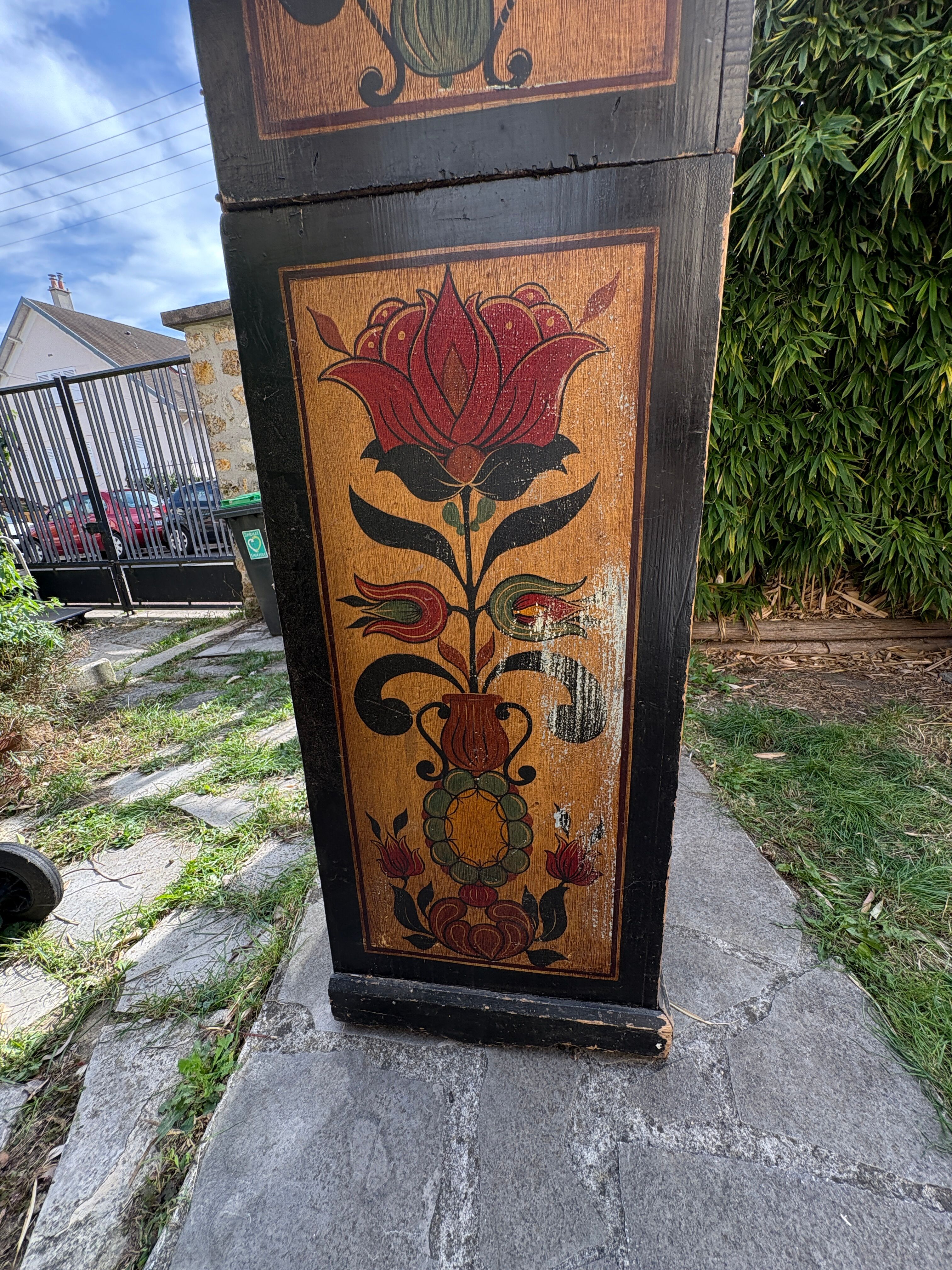 Armoire haut savoyard