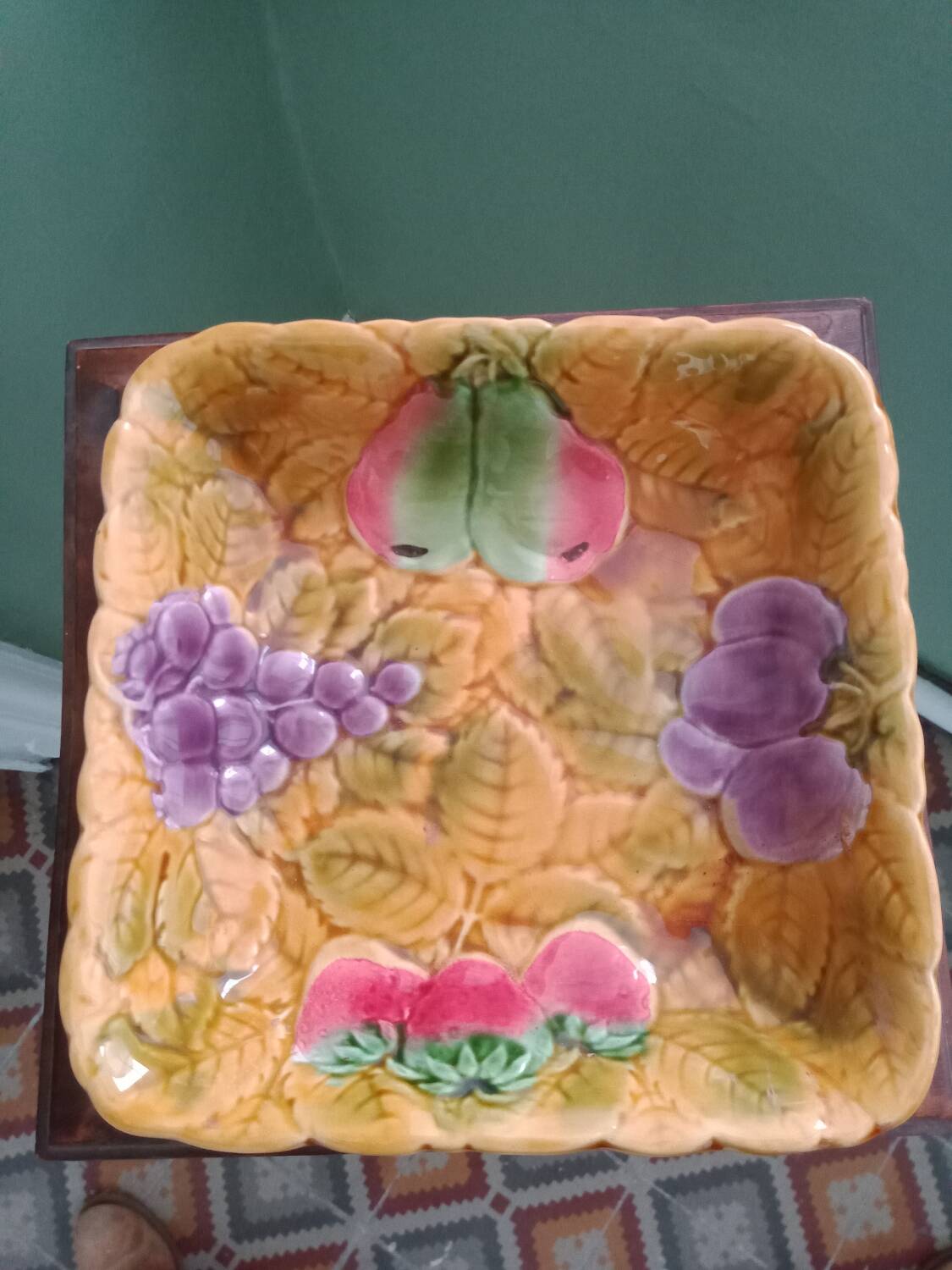 Square barbotine dish from Sarreguemines