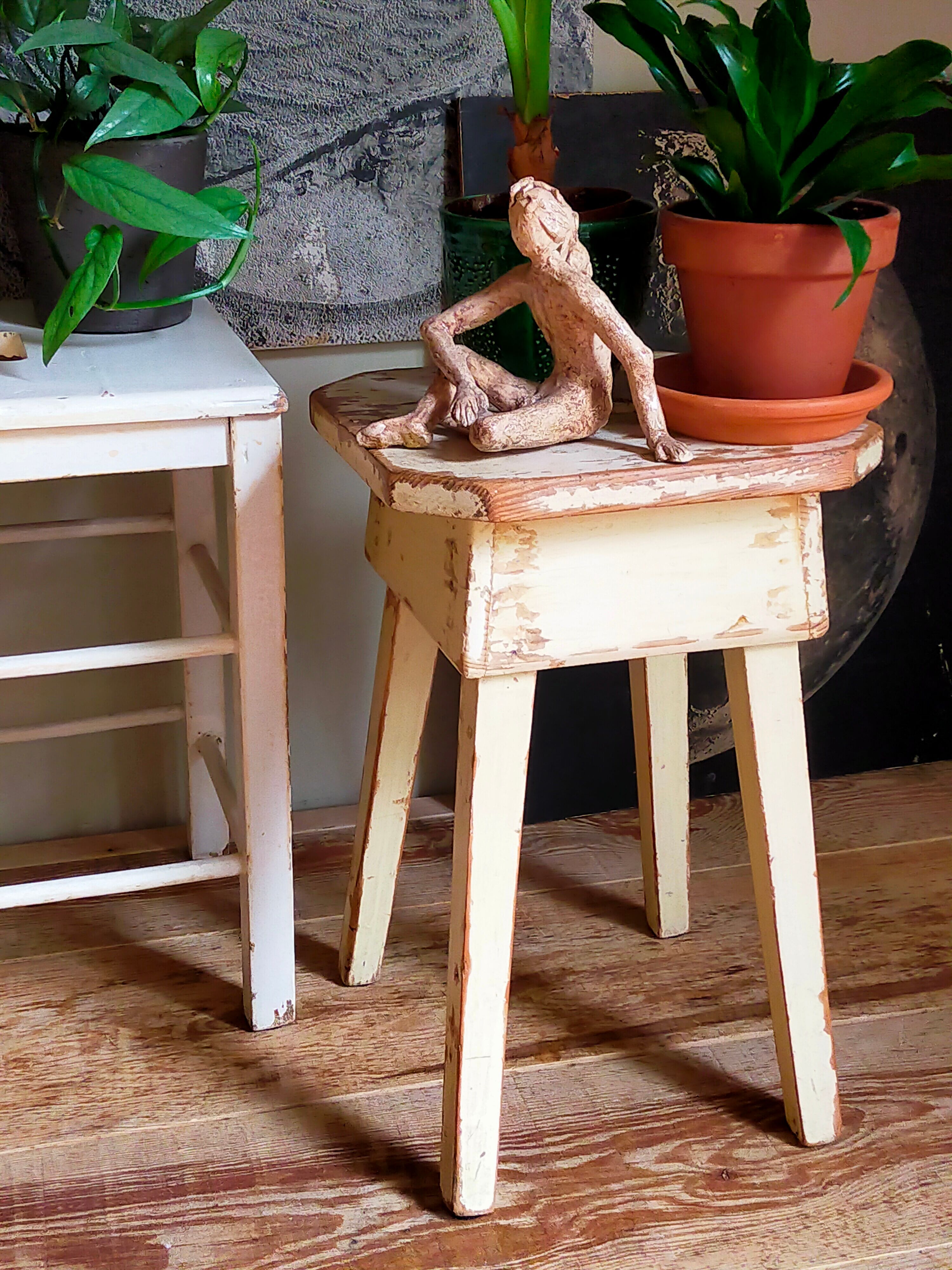 Workshop stool in antique patinated solid wood