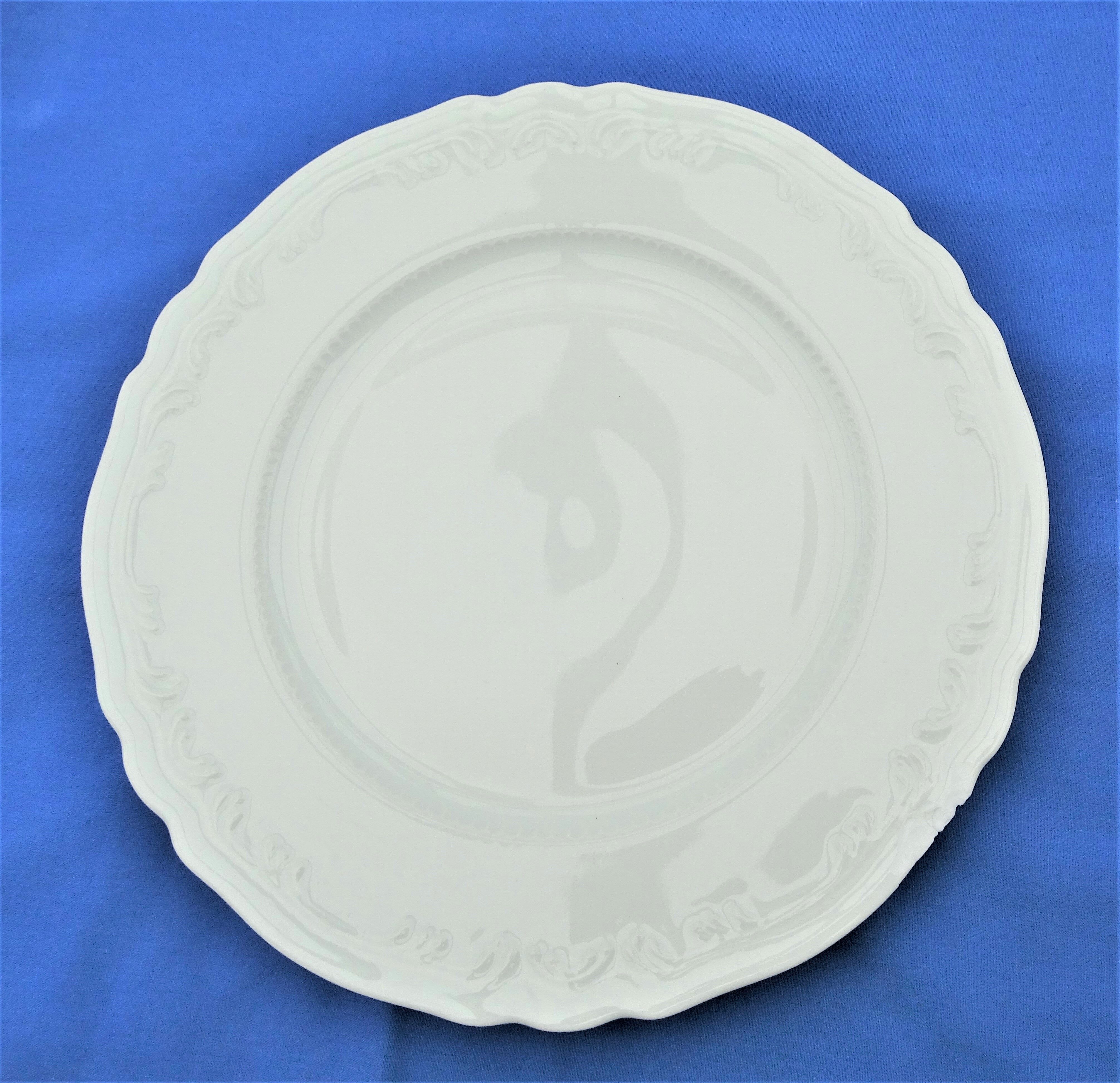 Set de 10 assiettes plates blanches Limoges