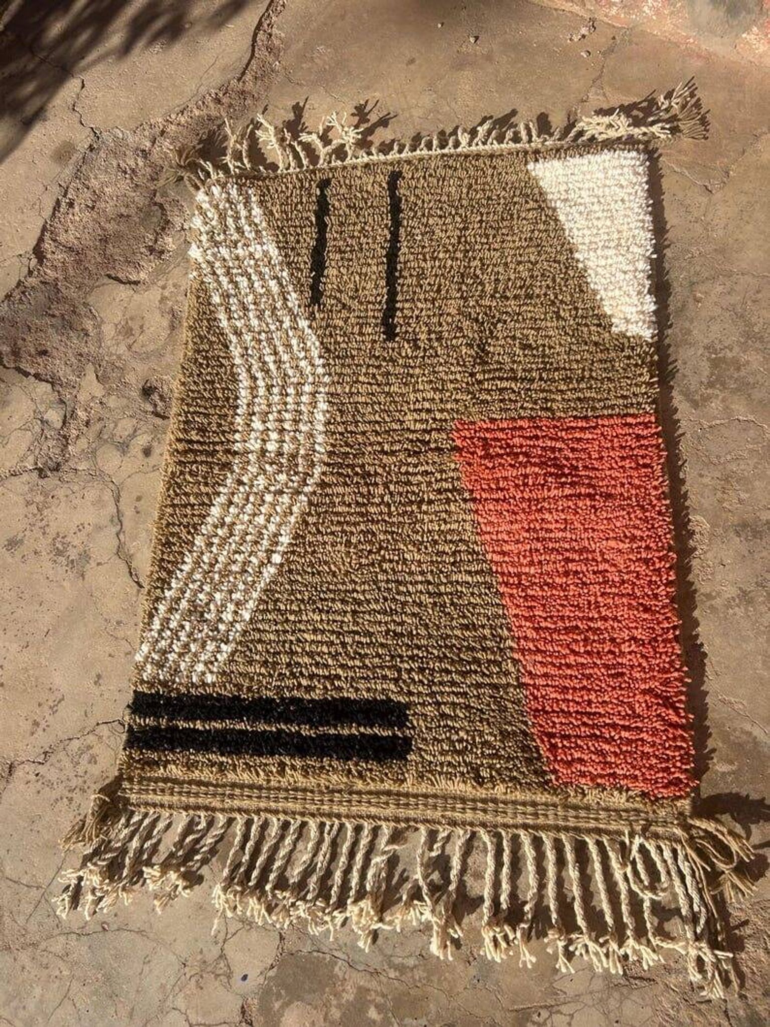 Small handmade traditional Berber rug 100/200 cm