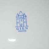 Service of 8 flat plates and 2 blue gien dishes