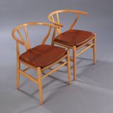 2 Wegner model Y chairs in beech