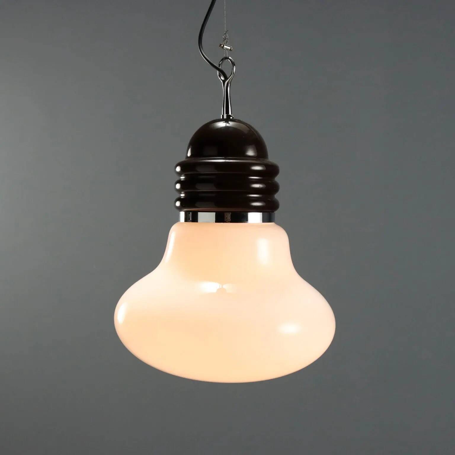 Artemide Arianna lamp vintage design Piero Brombin 1970s