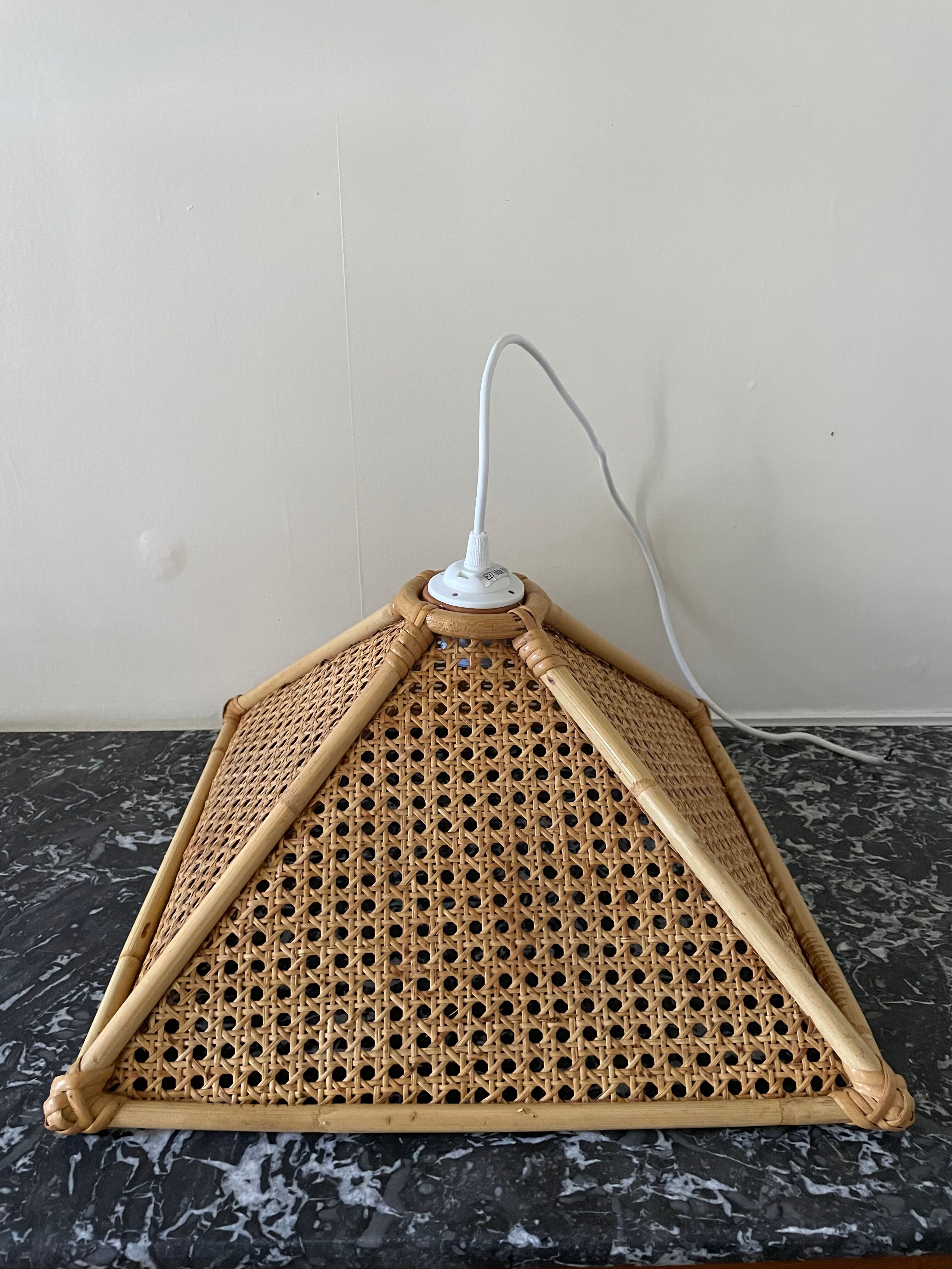 Canning and rattan suspension