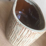 Artisanal pot cache