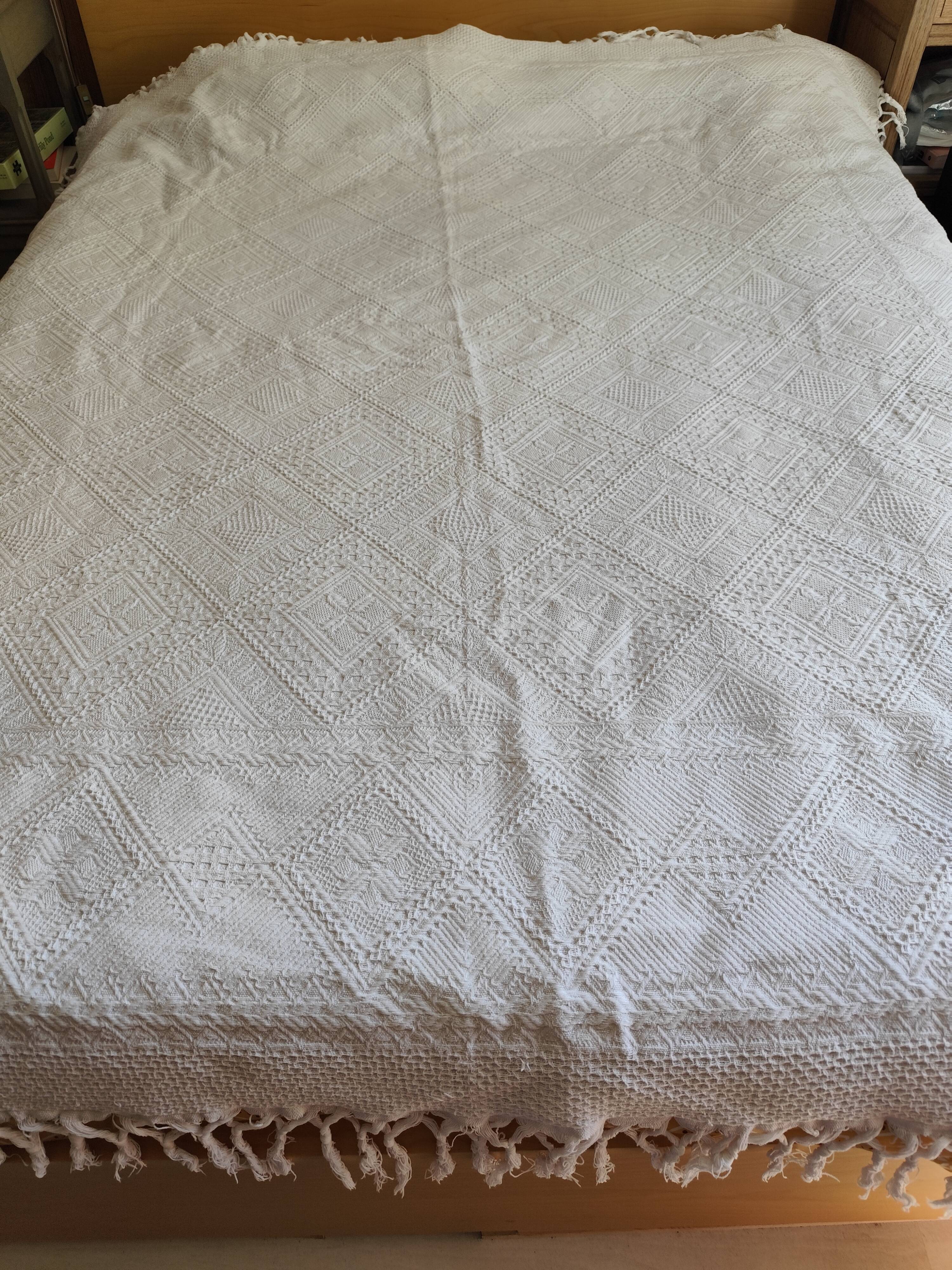 White cotton bedspread, vintage woven cotton bed throw.
