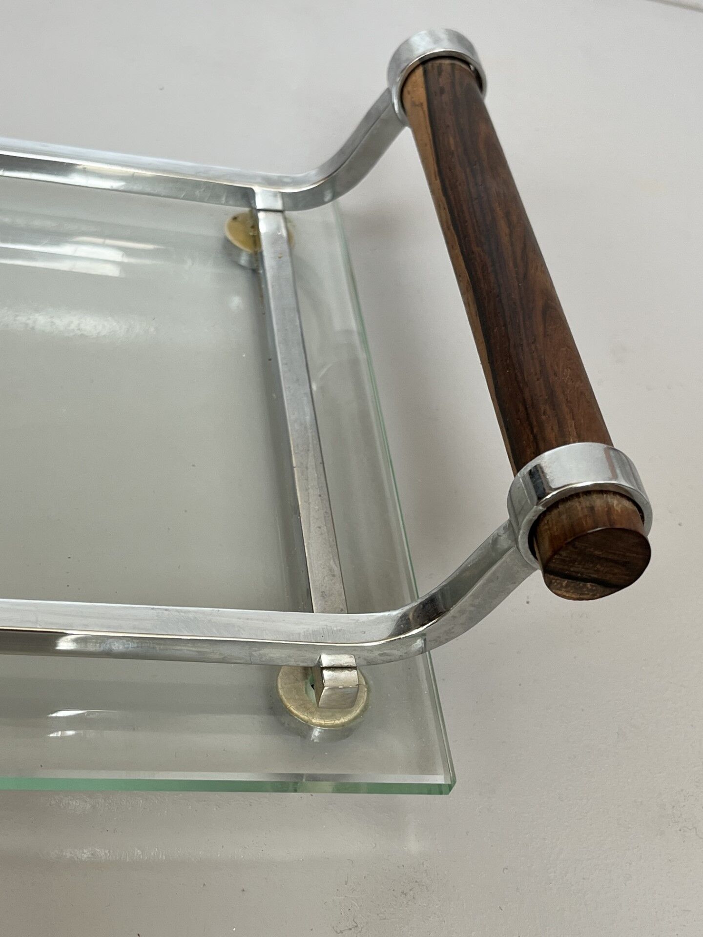 Modernist plateau 30s