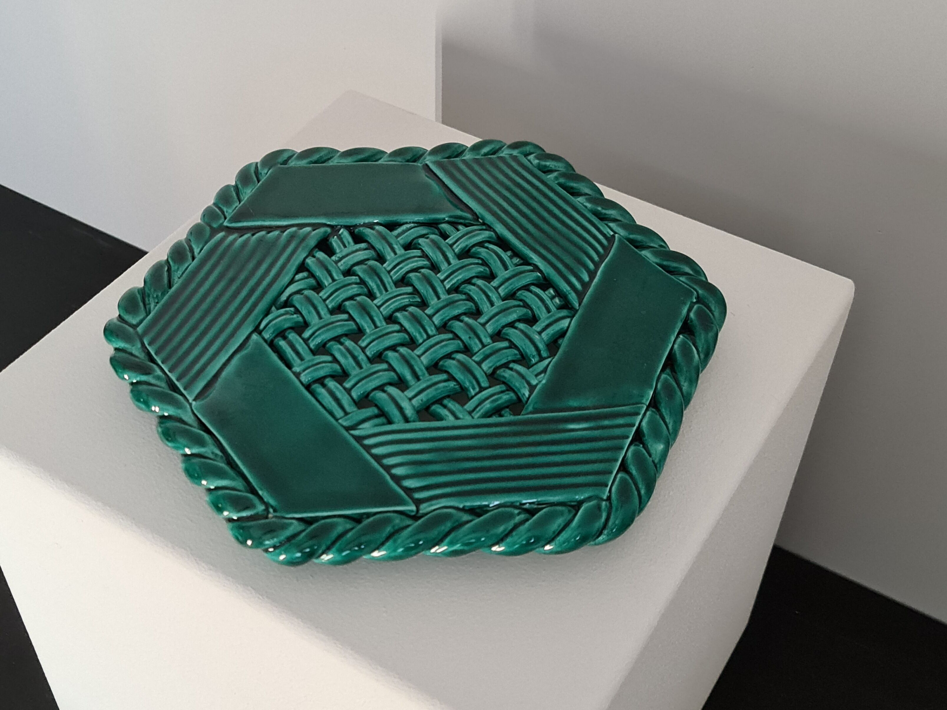 trivia signed Vallauris FPP in Massier green, 50