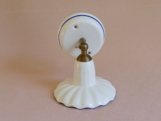 White porcelain wall lamp with blue border