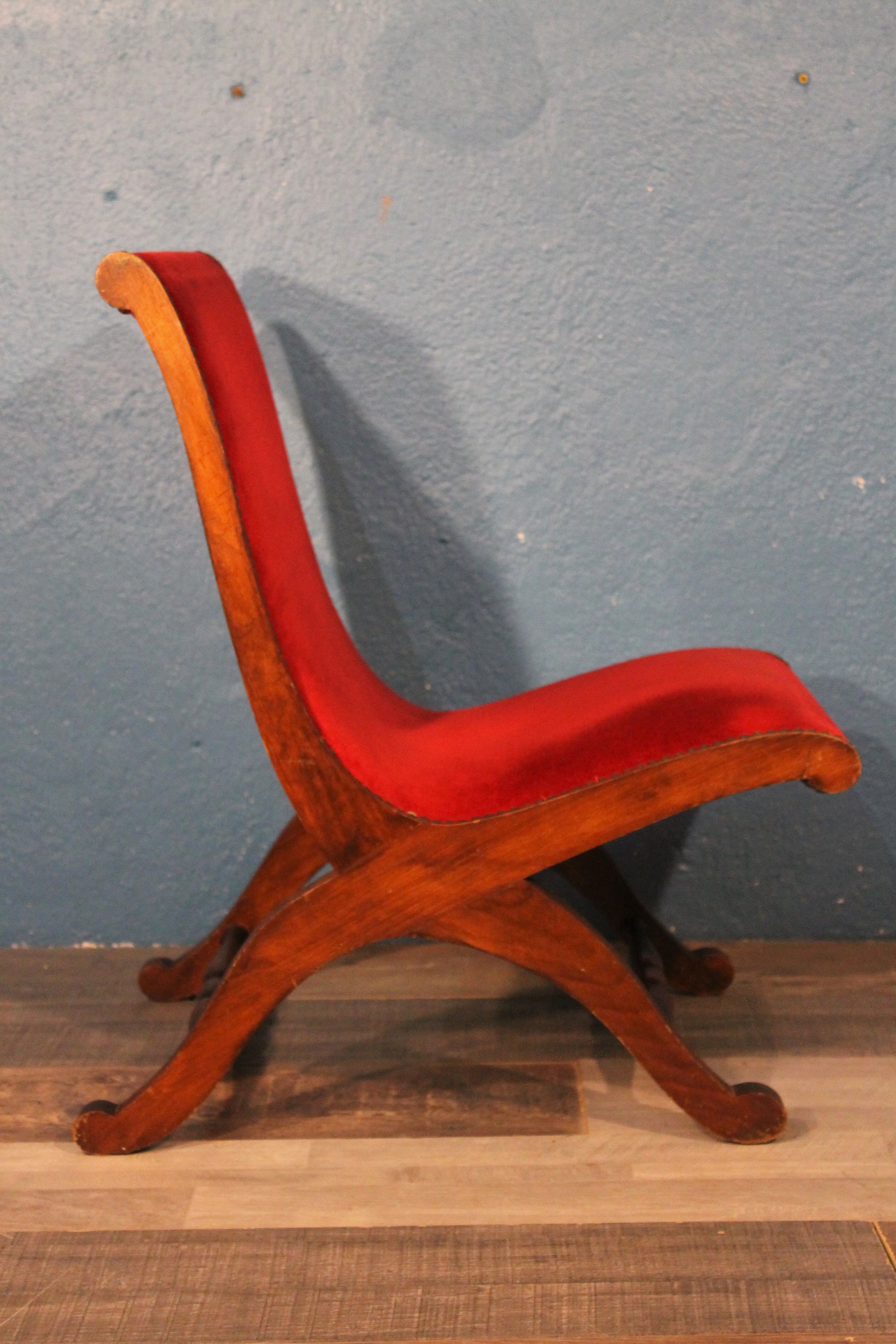 Paire de fauteuils chauffeuses vintage