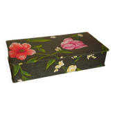 Boite capitonnée de tissu  ancienne