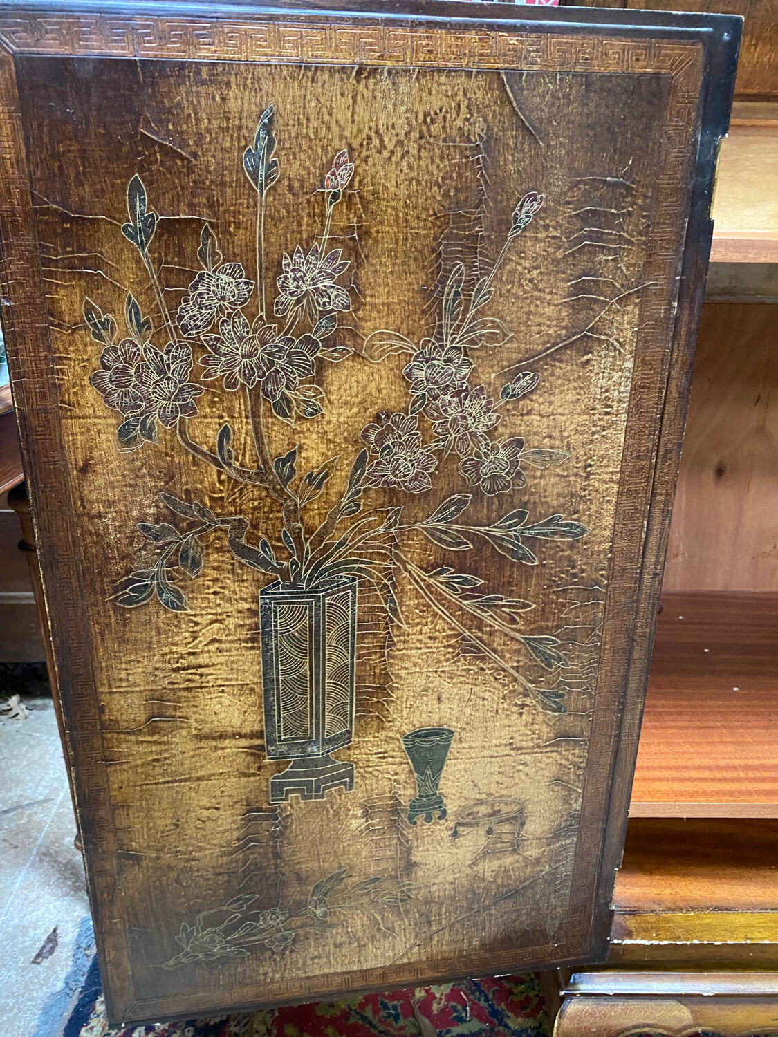 Bar furniture old Asian Chinese style transformed
