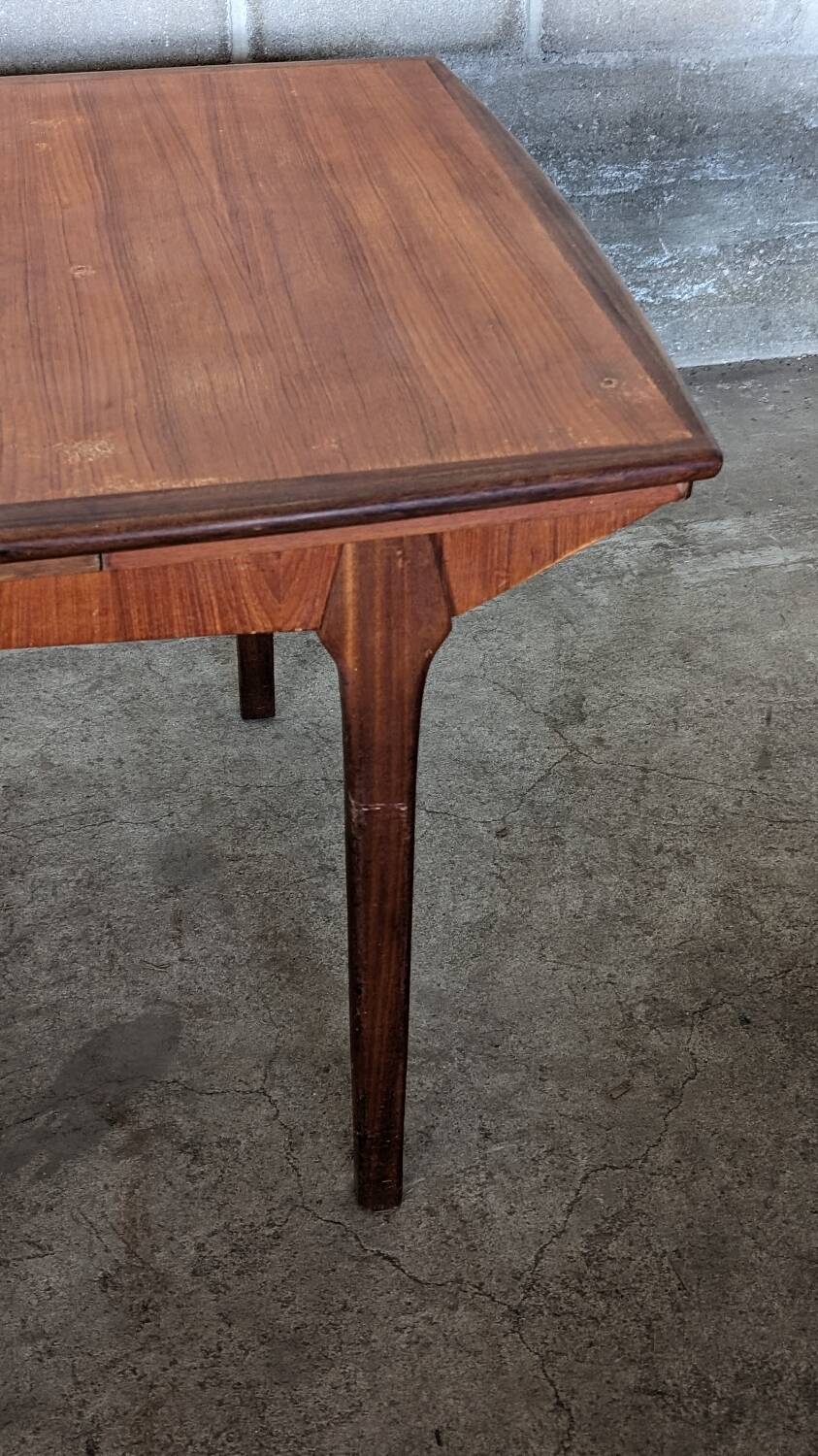 Table scandinave vintage avec rallonges