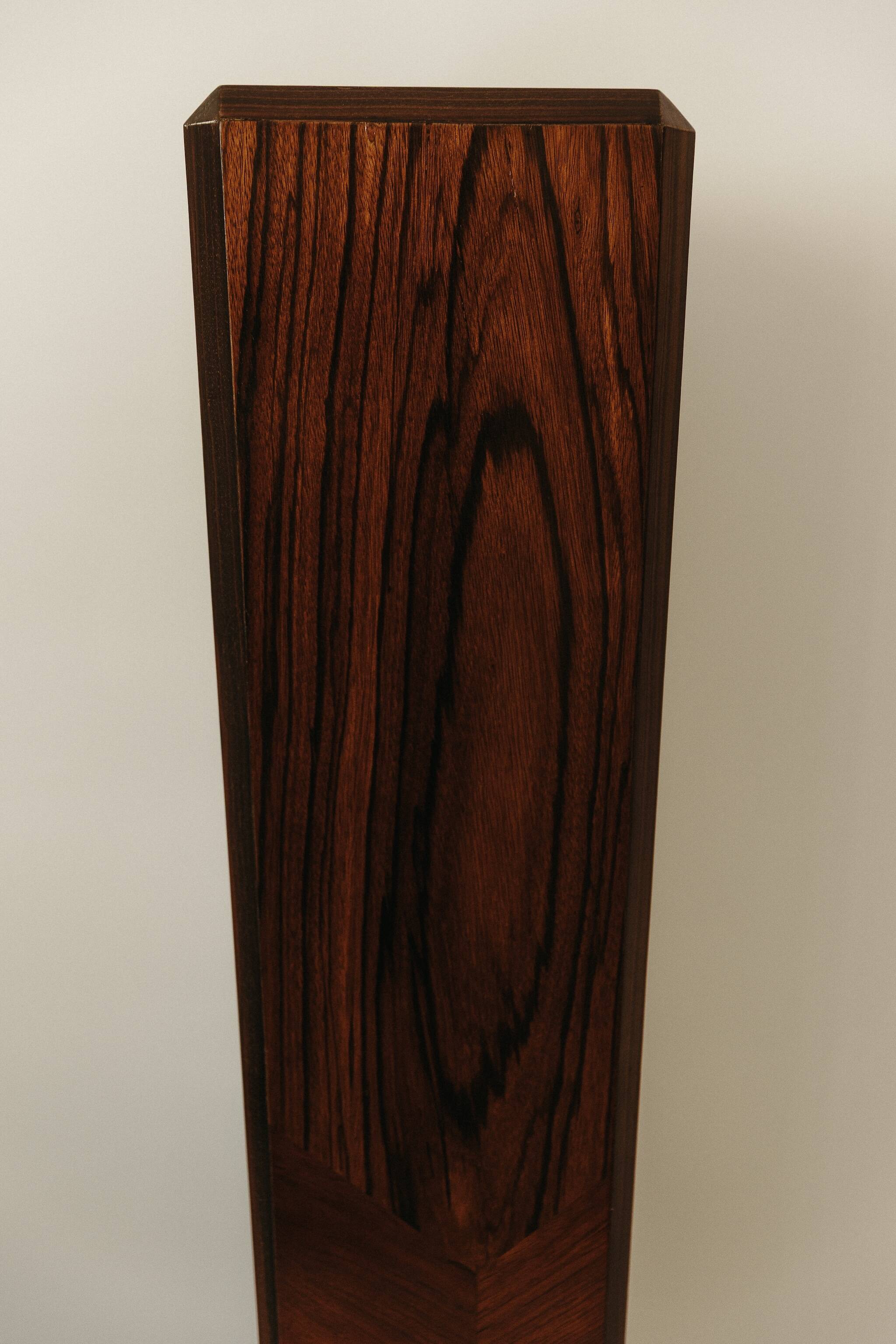 Wood veneer column, Art Deco style, 20th century