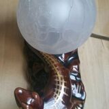 Ceramic lizard lamp and globe