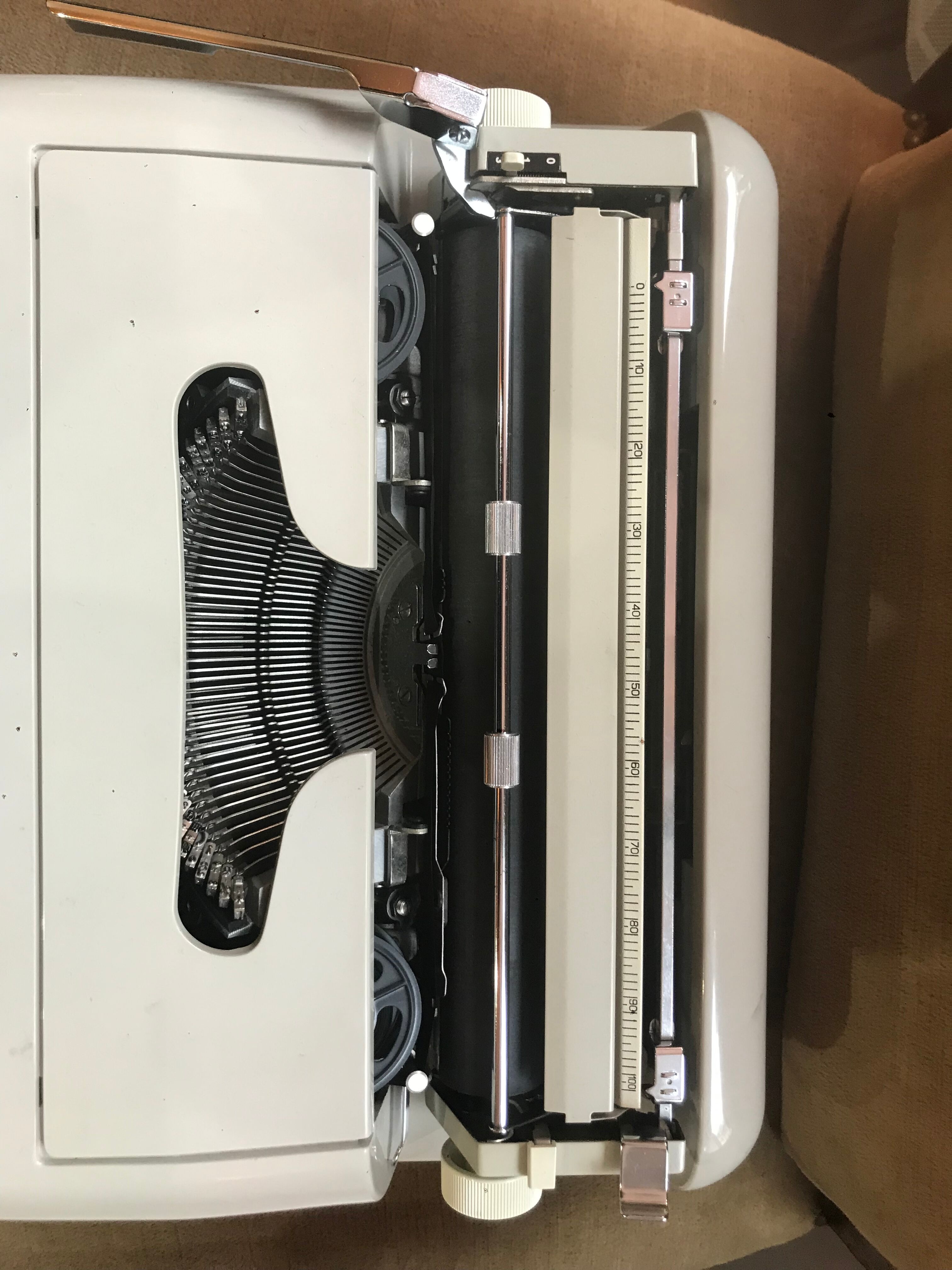 Underwood typewriter 319