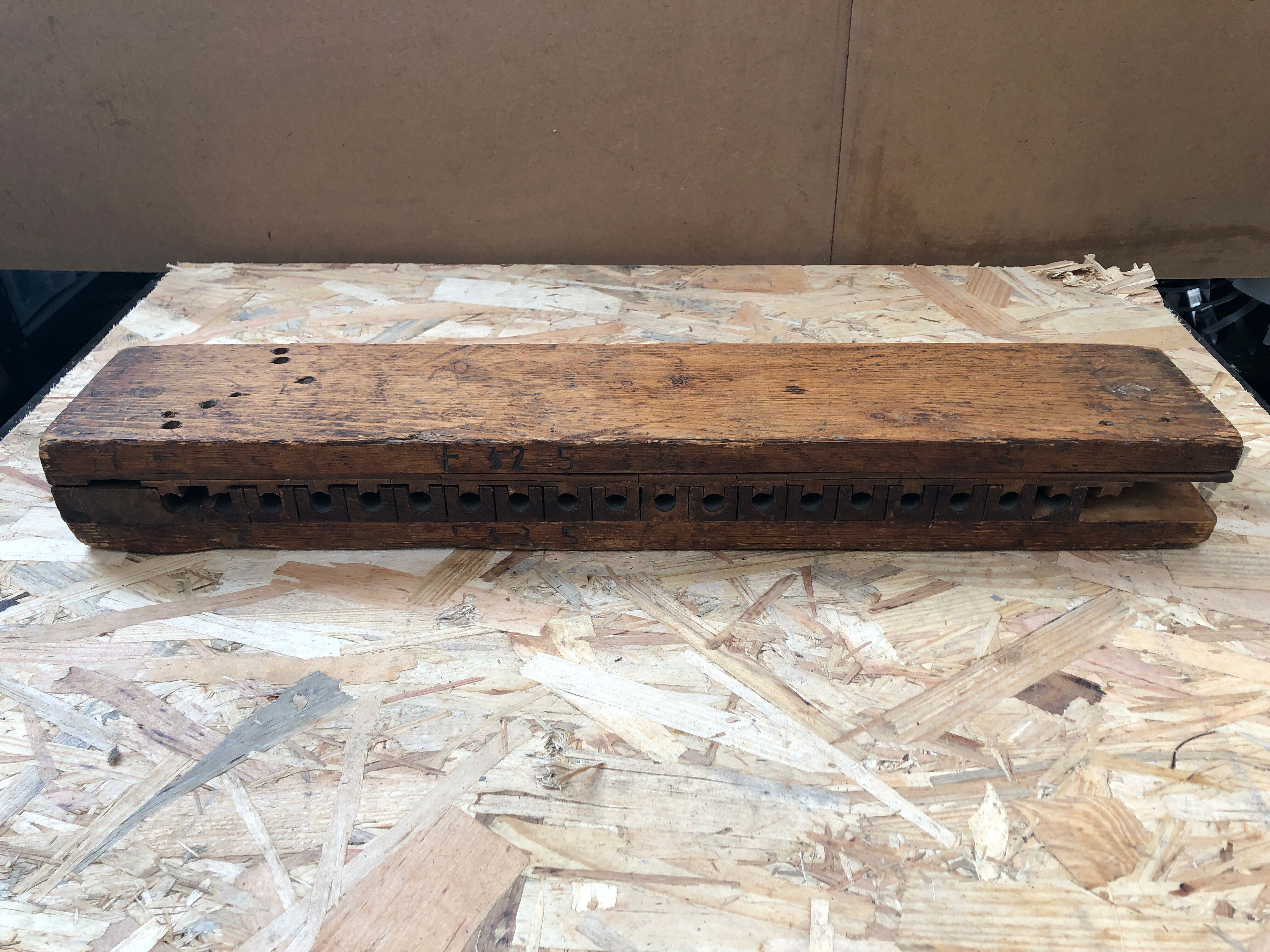 Old mold cigar press 20 location calibration drying smoker vintage