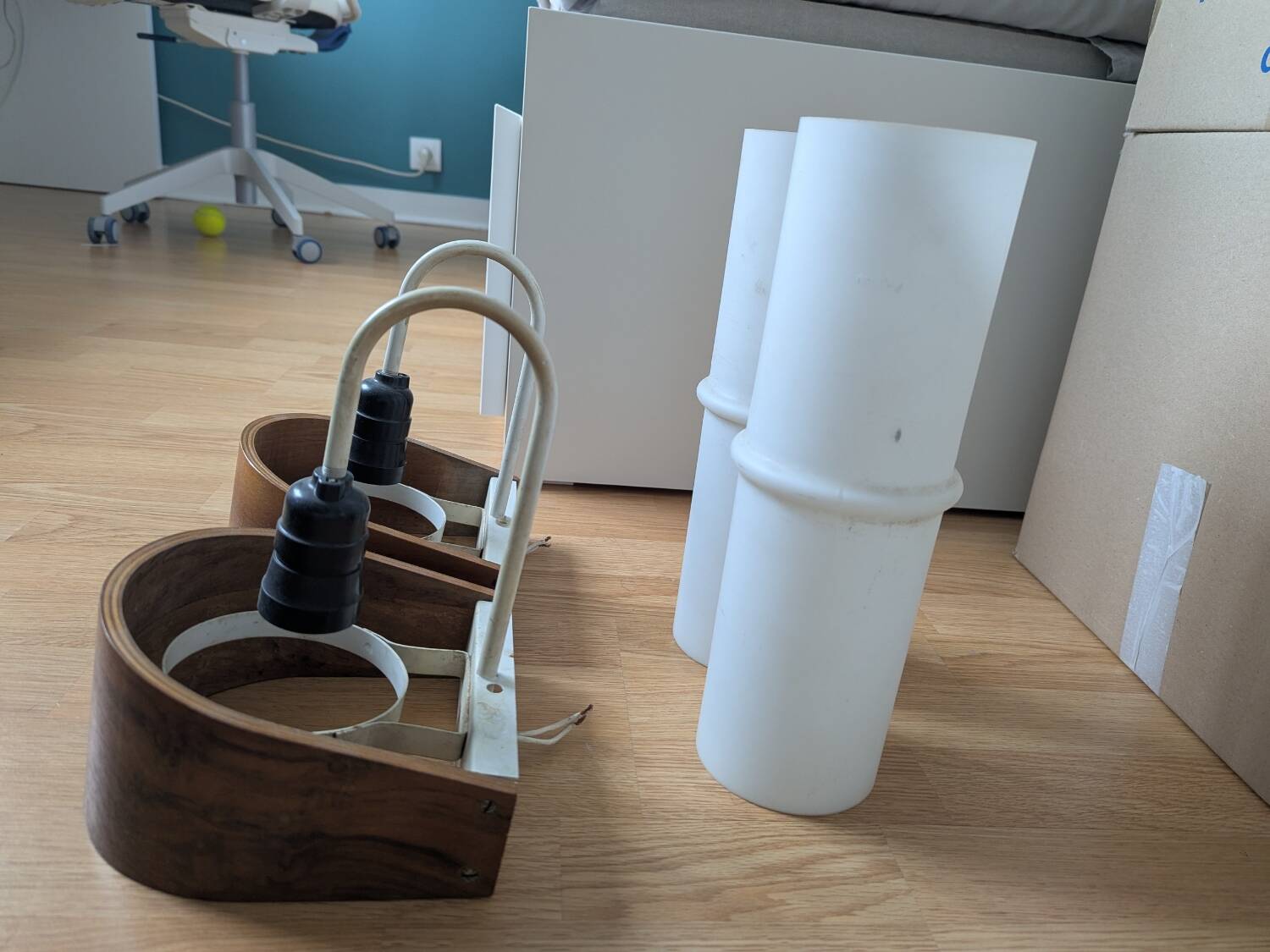 Pair of Louis Kalff NX40 teak and glass wall lights for Philips
