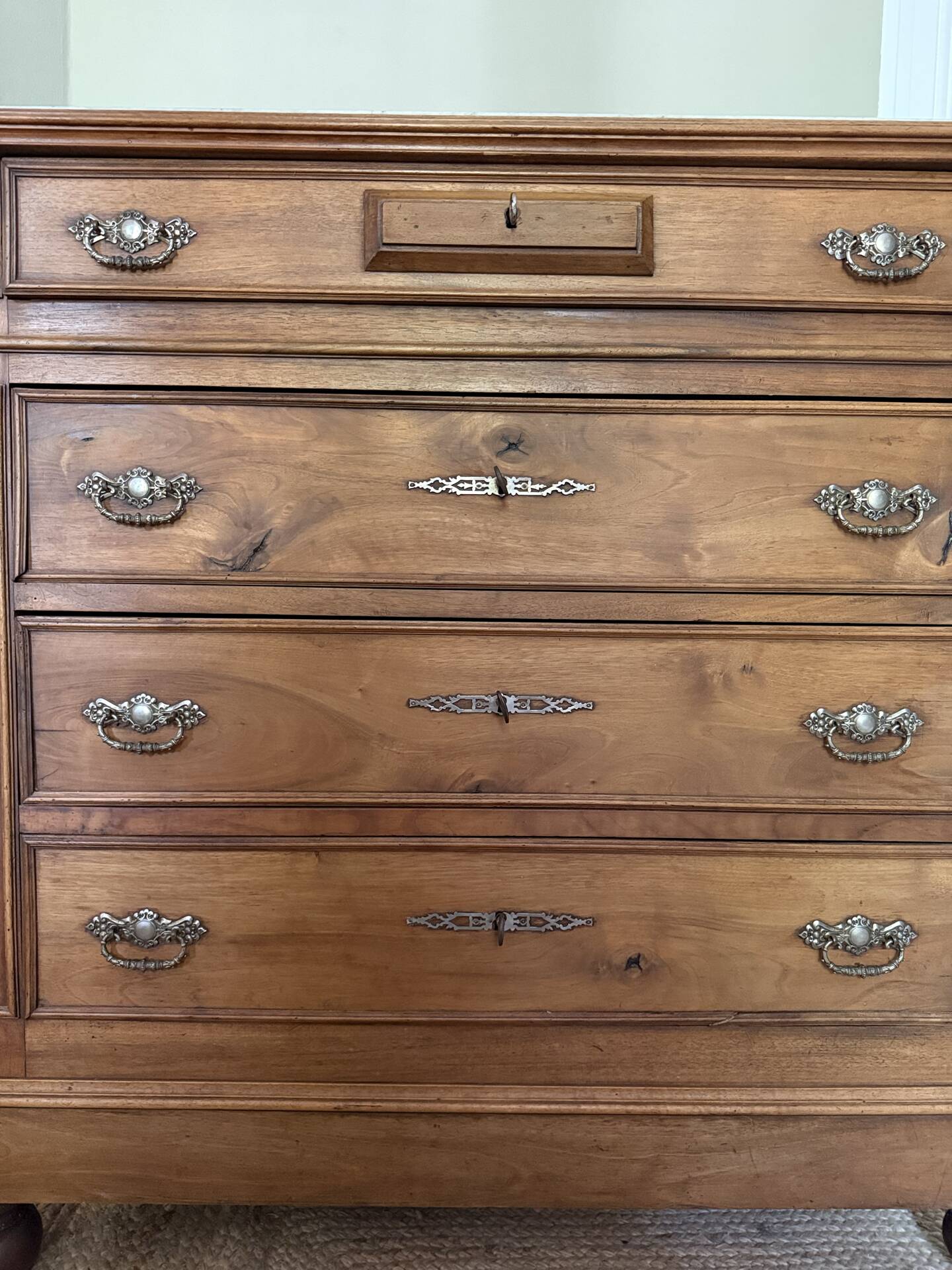 Antique Louis-Philippe commode in solid wood and white marble.