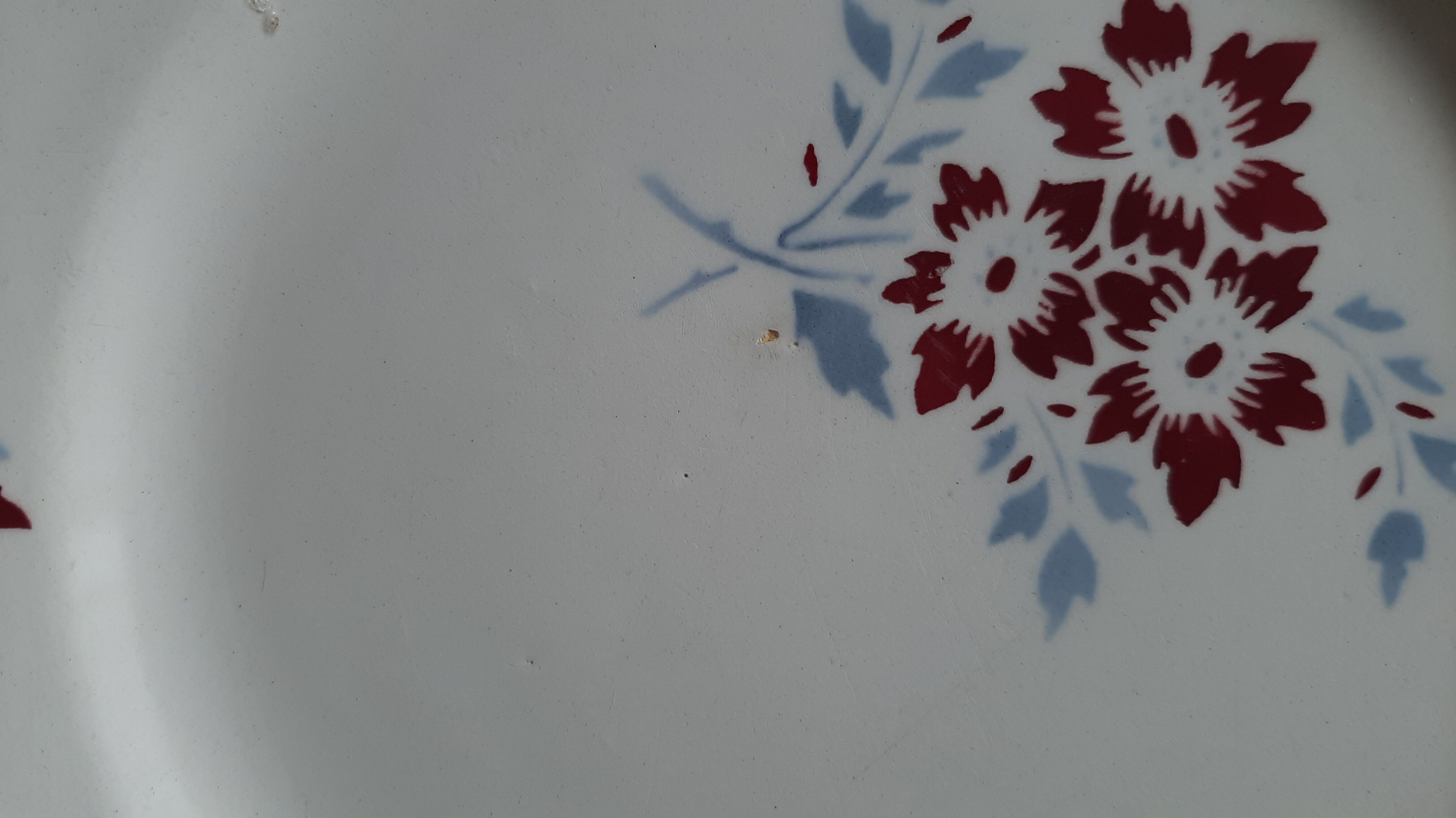 Lot of 5 retro plates