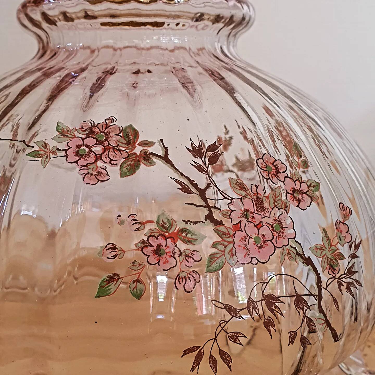 Glass stroller with cherry blossom decor