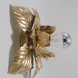 Golden flower wall lamp