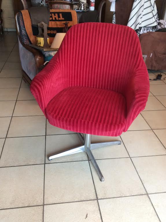 Red velvet design chair
