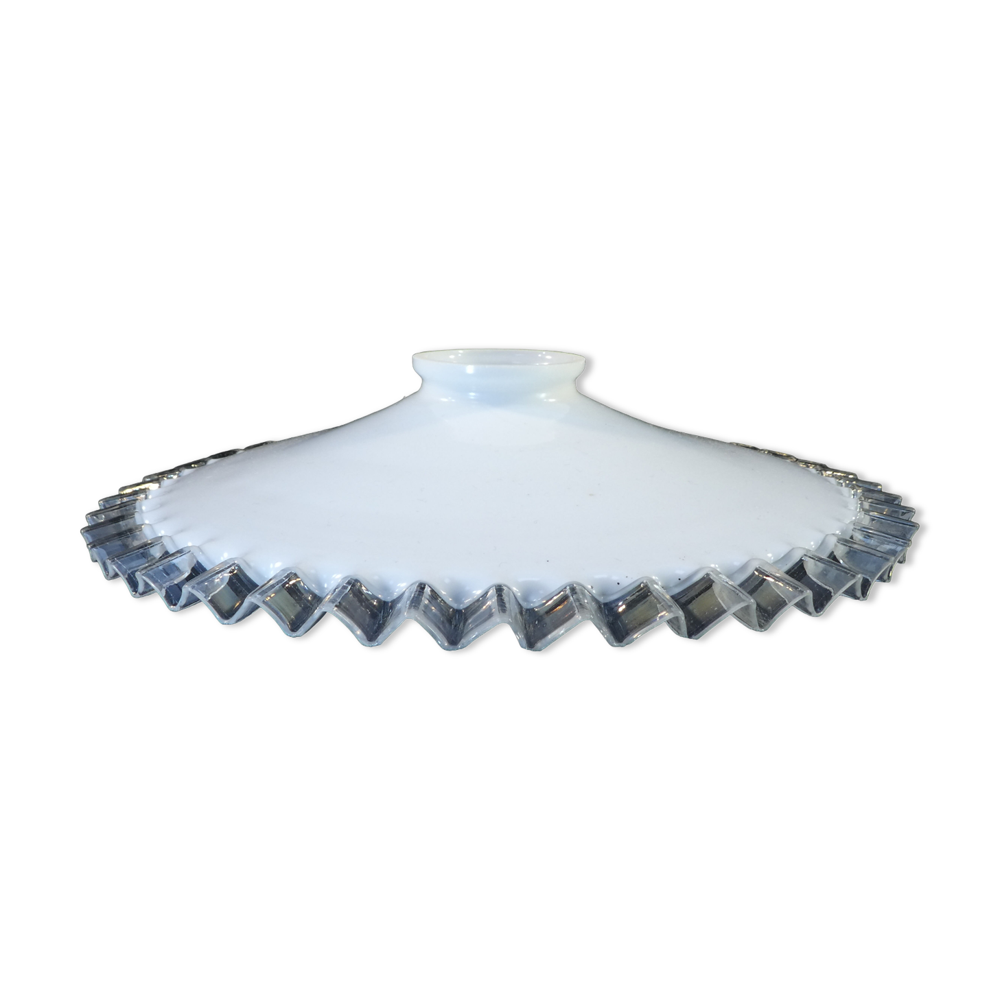 Old lampshade in opaline monte and drop nº1