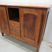 Buffet d'entre deux en chêne