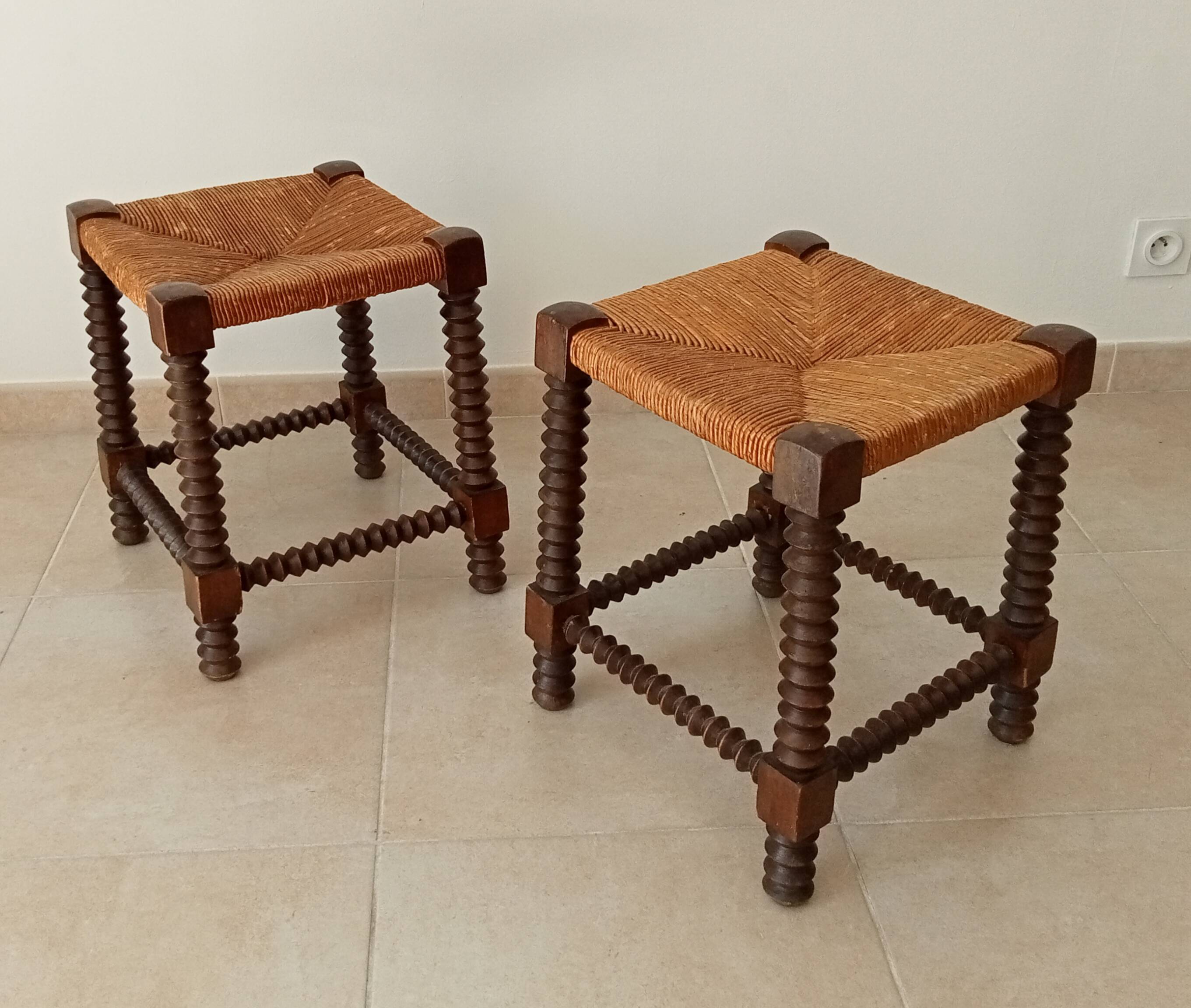 Vintage straw stool in turned wood 50s/60s