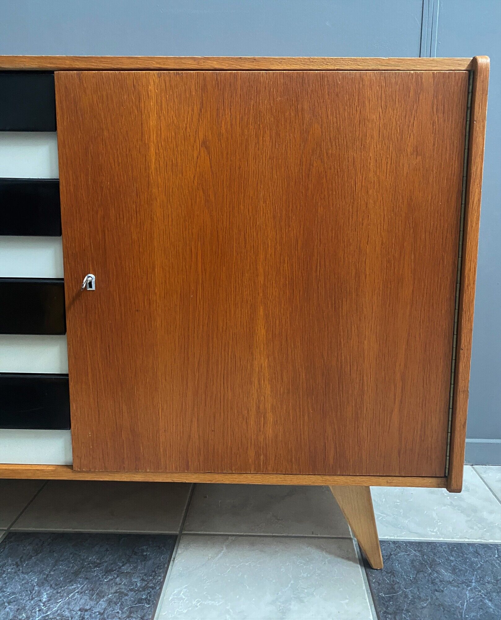 Jiri Jiroutek sideboard model U458 1960s
