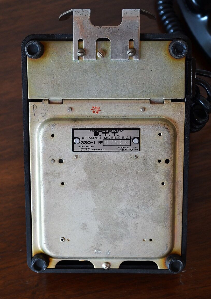 Old phone PTT vintage 60's bakelite