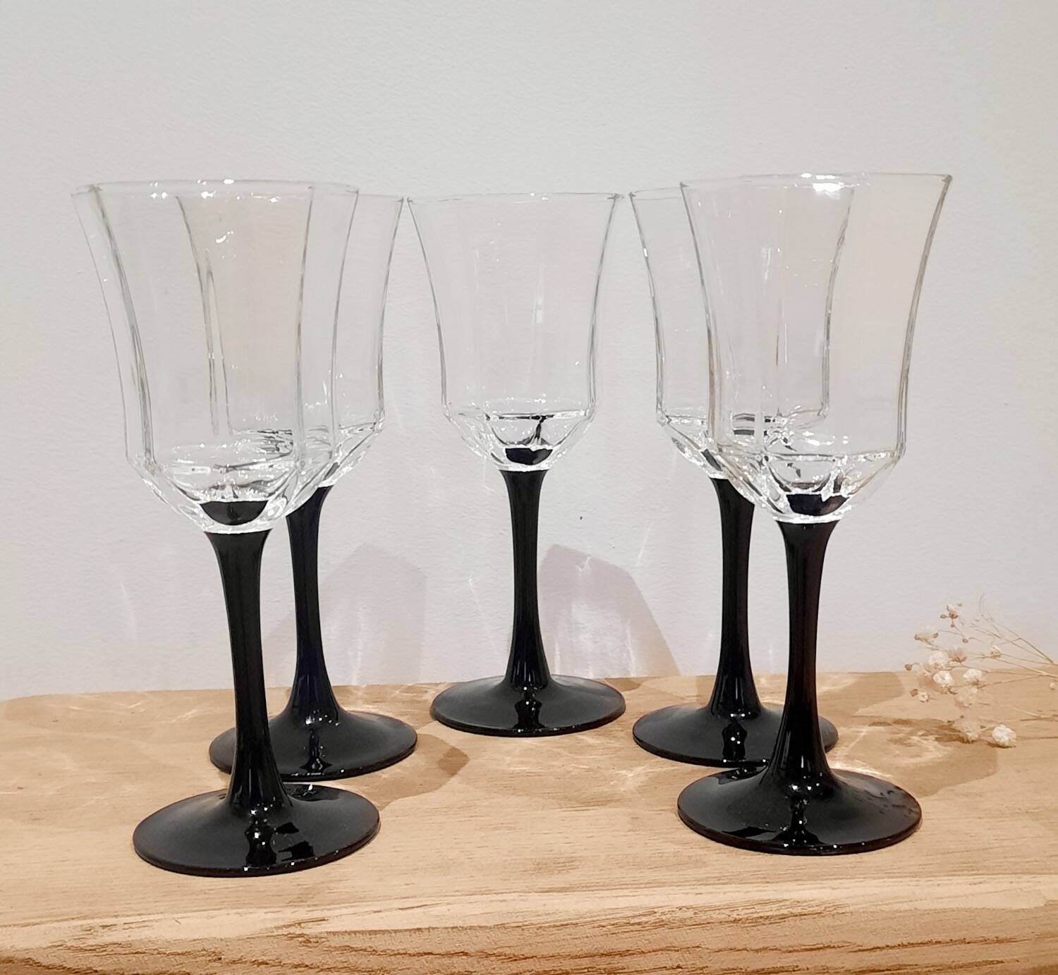 Black Luminarc stemmed glass