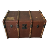 Travel chest