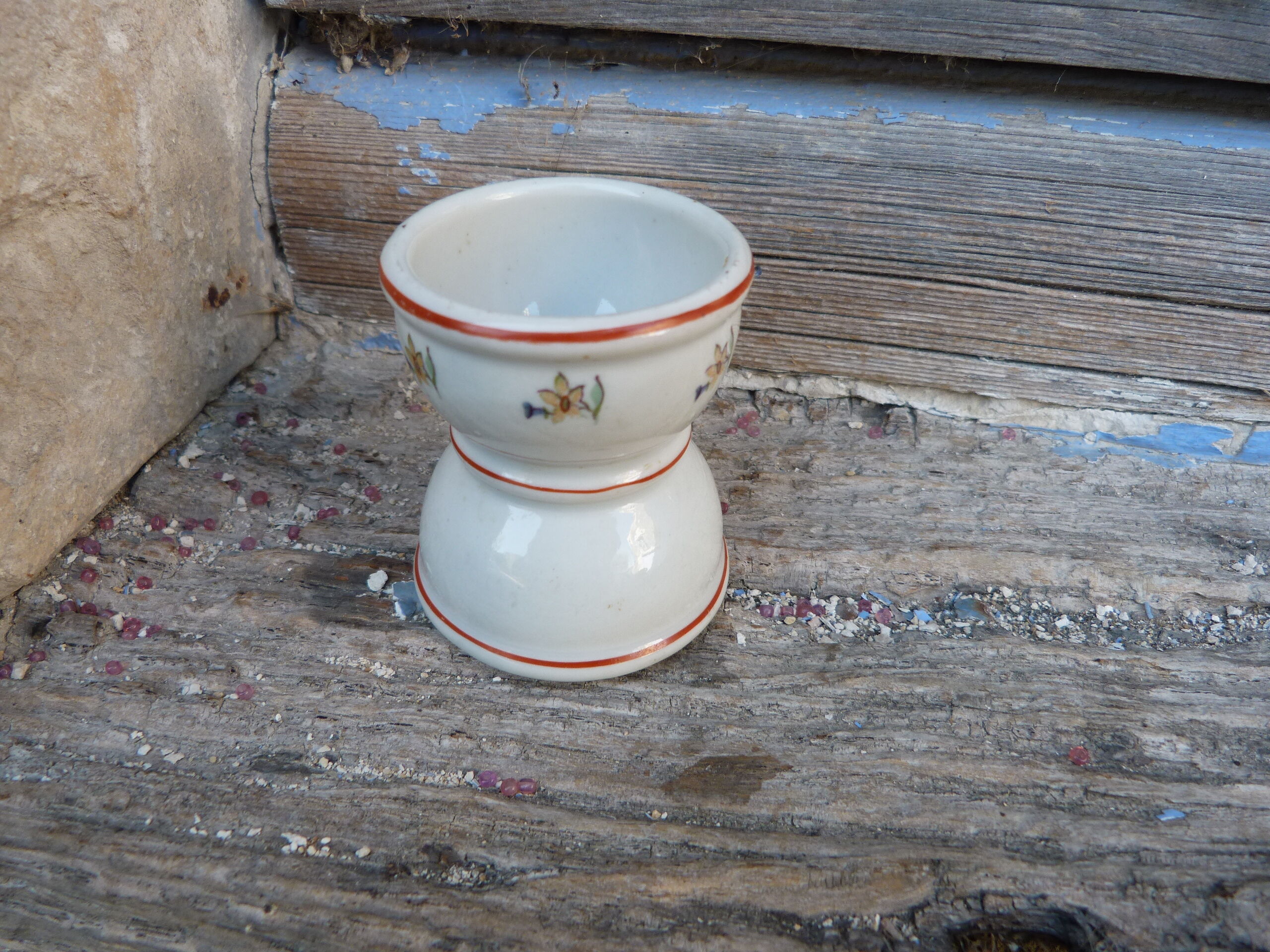 Coquetier ancient form diabolo ceramic patterns flowers