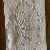 Set of 3 embroidered and openwork seviettes door