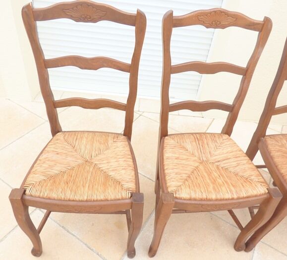 8 Straw chairs with high backs in solid wood