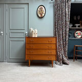 Vintage oak chest of drawers